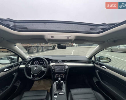 Сірий Фольксваген Пассат, об'ємом двигуна 1.6 л та пробігом 260 тис. км за 13999 $, фото 43 на Automoto.ua