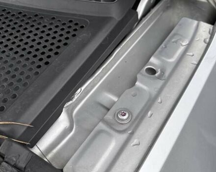 Серый Фольксваген Пассат, объемом двигателя 1.97 л и пробегом 306 тыс. км за 15000 $, фото 53 на Automoto.ua