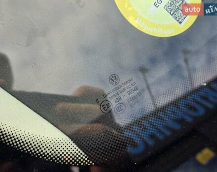 Сірий Фольксваген Пассат, об'ємом двигуна 2 л та пробігом 226 тис. км за 15499 $, фото 13 на Automoto.ua