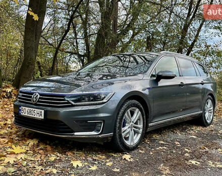 Фольксваген Пассат 2016 в Рогатине на Automoto.ua Серый Фольксваген Пассат, объемом двигателя 1.4 л и пробегом 271 тыс. км за 17300 $, фото 19 на Automoto.ua