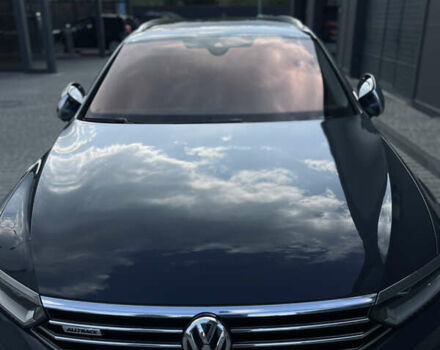 Сірий Фольксваген Пассат, об'ємом двигуна 1.97 л та пробігом 299 тис. км за 18999 $, фото 1 на Automoto.ua