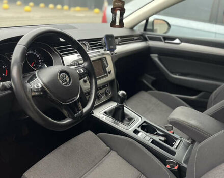 Сірий Фольксваген Пассат, об'ємом двигуна 1.97 л та пробігом 247 тис. км за 12900 $, фото 1 на Automoto.ua