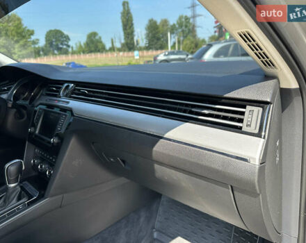 Серый Фольксваген Пассат, объемом двигателя 1.97 л и пробегом 275 тыс. км за 15999 $, фото 64 на Automoto.ua