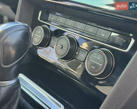 Сірий Фольксваген Пассат, об'ємом двигуна 1.6 л та пробігом 264 тис. км за 15800 $, фото 36 на Automoto.ua