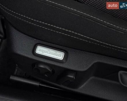 Сірий Фольксваген Пассат, об'ємом двигуна 2 л та пробігом 226 тис. км за 15499 $, фото 10 на Automoto.ua