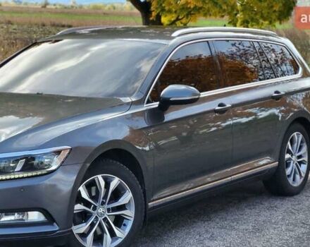 Фольксваген Пассат 2016 в Коломые на Automoto.ua Серый Фольксваген Пассат, объемом двигателя 1.97 л и пробегом 330 тыс. км за 14950 $, фото 1 на Automoto.ua