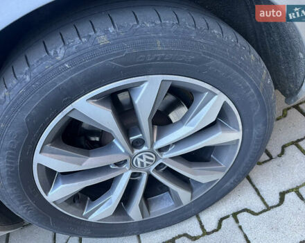 Сірий Фольксваген Пассат, об'ємом двигуна 1.97 л та пробігом 247 тис. км за 12900 $, фото 12 на Automoto.ua