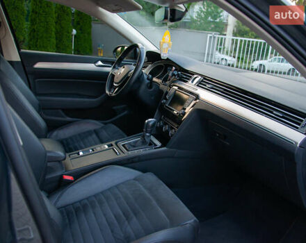 Фольксваген Пассат 2016 в Ужгороде на Automoto.ua Серый Фольксваген Пассат, объемом двигателя 1.97 л и пробегом 207 тыс. км за 18200 $, фото 15 на Automoto.ua