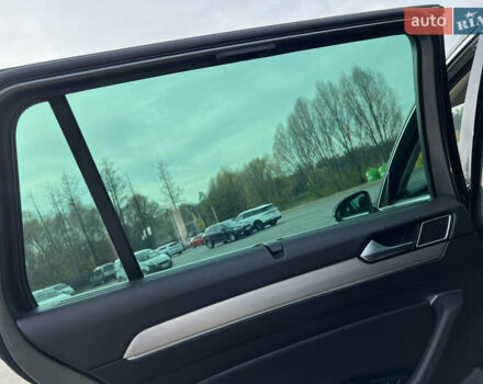 Серый Фольксваген Пассат, объемом двигателя 1.6 л и пробегом 265 тыс. км за 13200 $, фото 46 на Automoto.ua