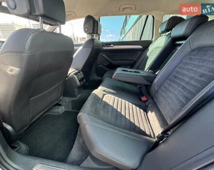 Сірий Фольксваген Пассат, об'ємом двигуна 1.6 л та пробігом 264 тис. км за 15800 $, фото 58 на Automoto.ua