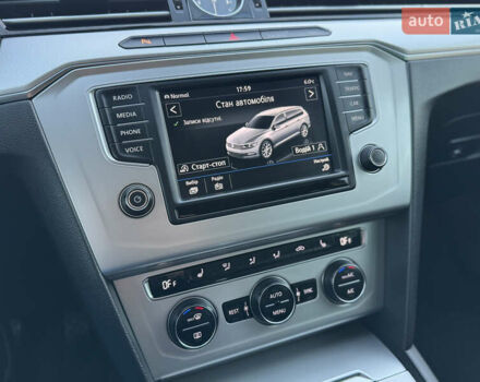 Серый Фольксваген Пассат, объемом двигателя 2 л и пробегом 267 тыс. км за 13950 $, фото 113 на Automoto.ua