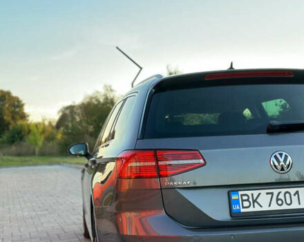 Серый Фольксваген Пассат, объемом двигателя 2 л и пробегом 220 тыс. км за 17999 $, фото 15 на Automoto.ua