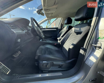 Сірий Фольксваген Пассат, об'ємом двигуна 1.6 л та пробігом 264 тис. км за 15800 $, фото 10 на Automoto.ua