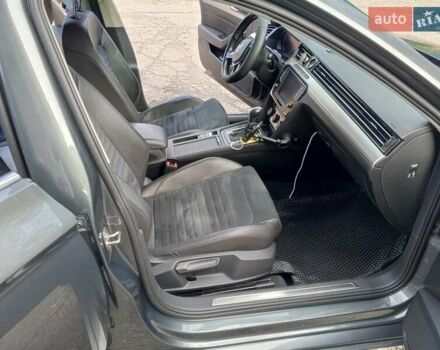 Серый Фольксваген Пассат, объемом двигателя 1.97 л и пробегом 270 тыс. км за 18500 $, фото 15 на Automoto.ua