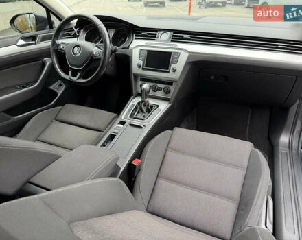 Сірий Фольксваген Пассат, об'ємом двигуна 1.97 л та пробігом 312 тис. км за 13000 $, фото 18 на Automoto.ua