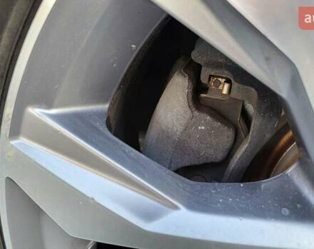 Фольксваген Пассат 2016 в Коломые на Automoto.ua Серый Фольксваген Пассат, объемом двигателя 1.97 л и пробегом 330 тыс. км за 14950 $, фото 24 на Automoto.ua