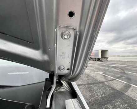 Серый Фольксваген Пассат, объемом двигателя 1.97 л и пробегом 306 тыс. км за 15000 $, фото 59 на Automoto.ua