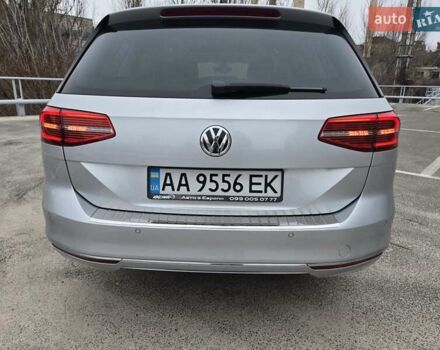 Серый Фольксваген Пассат, объемом двигателя 1.97 л и пробегом 198 тыс. км за 25000 $, фото 3 на Automoto.ua
