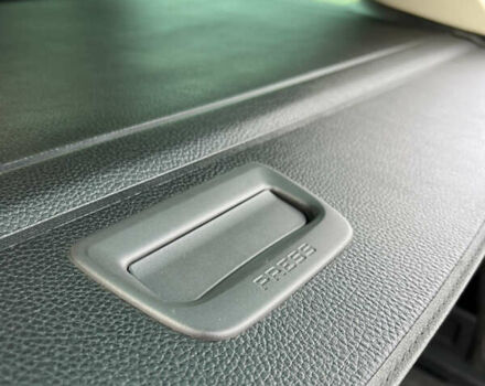 Серый Фольксваген Пассат, объемом двигателя 1.6 л и пробегом 265 тыс. км за 13200 $, фото 72 на Automoto.ua