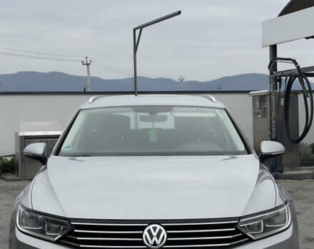 Серый Фольксваген Пассат, объемом двигателя 1.97 л и пробегом 299 тыс. км за 12850 $, фото 9 на Automoto.ua