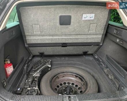 Серый Фольксваген Пассат, объемом двигателя 1.6 л и пробегом 290 тыс. км за 11499 $, фото 6 на Automoto.ua