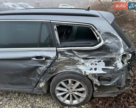 Серый Фольксваген Пассат, объемом двигателя 1.97 л и пробегом 330 тыс. км за 7800 $, фото 2 на Automoto.ua