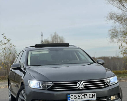 Серый Фольксваген Пассат, объемом двигателя 1.6 л и пробегом 265 тыс. км за 13200 $, фото 1 на Automoto.ua