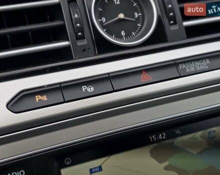 Сірий Фольксваген Пассат, об'ємом двигуна 2 л та пробігом 226 тис. км за 15499 $, фото 3 на Automoto.ua