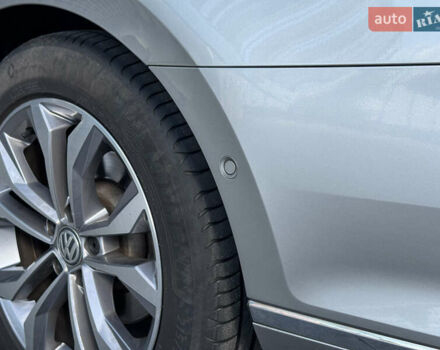 Сірий Фольксваген Пассат, об'ємом двигуна 1.6 л та пробігом 264 тис. км за 15800 $, фото 25 на Automoto.ua