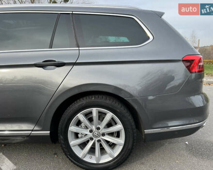 Серый Фольксваген Пассат, объемом двигателя 1.6 л и пробегом 265 тыс. км за 13200 $, фото 11 на Automoto.ua