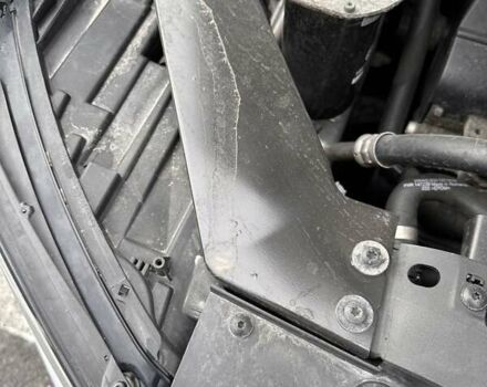 Серый Фольксваген Пассат, объемом двигателя 1.97 л и пробегом 306 тыс. км за 15000 $, фото 47 на Automoto.ua