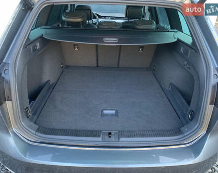 Сірий Фольксваген Пассат, об'ємом двигуна 2 л та пробігом 290 тис. км за 19700 $, фото 19 на Automoto.ua