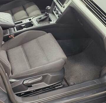 Серый Фольксваген Пассат, объемом двигателя 1.97 л и пробегом 258 тыс. км за 14200 $, фото 1 на Automoto.ua