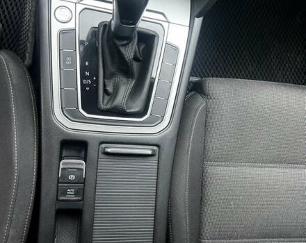 Серый Фольксваген Пассат, объемом двигателя 1.97 л и пробегом 240 тыс. км за 15599 $, фото 28 на Automoto.ua