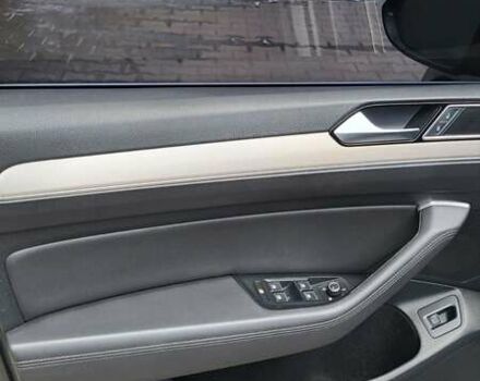 Фольксваген Пассат 2016 в Коломые на Automoto.ua Серый Фольксваген Пассат, объемом двигателя 1.97 л и пробегом 330 тыс. км за 14950 $, фото 35 на Automoto.ua