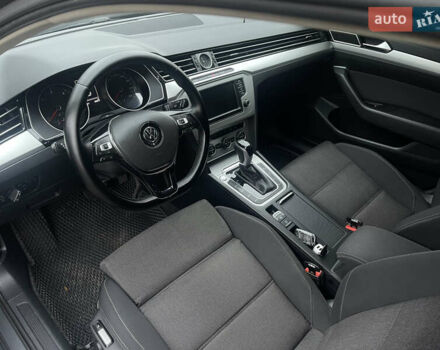 Серый Фольксваген Пассат, объемом двигателя 1.97 л и пробегом 240 тыс. км за 15599 $, фото 22 на Automoto.ua