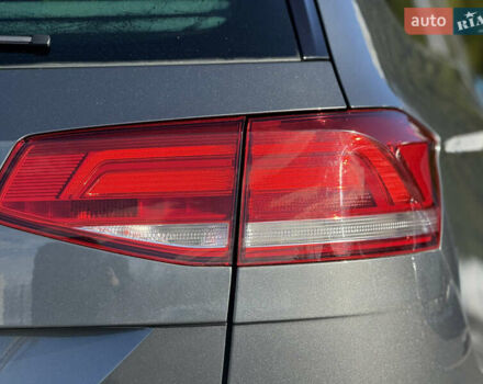 Серый Фольксваген Пассат, объемом двигателя 2 л и пробегом 195 тыс. км за 16999 $, фото 29 на Automoto.ua