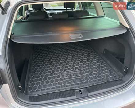 Серый Фольксваген Пассат, объемом двигателя 2 л и пробегом 267 тыс. км за 13950 $, фото 134 на Automoto.ua