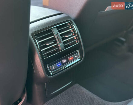 Серый Фольксваген Пассат, объемом двигателя 2 л и пробегом 220 тыс. км за 17999 $, фото 28 на Automoto.ua