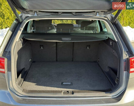 Серый Фольксваген Пассат, объемом двигателя 2 л и пробегом 195 тыс. км за 16999 $, фото 46 на Automoto.ua