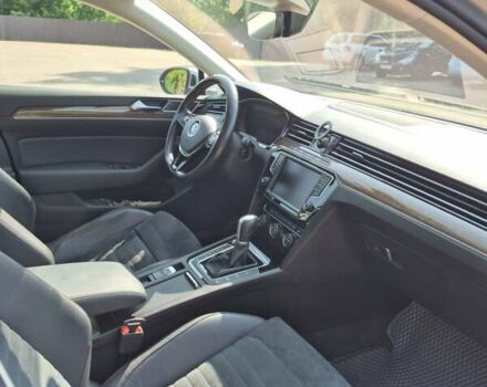 Серый Фольксваген Пассат, объемом двигателя 1.97 л и пробегом 267 тыс. км за 19000 $, фото 20 на Automoto.ua