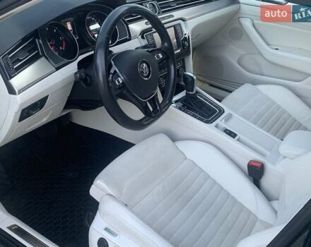 Серый Фольксваген Пассат, объемом двигателя 1.97 л и пробегом 231 тыс. км за 16000 $, фото 12 на Automoto.ua