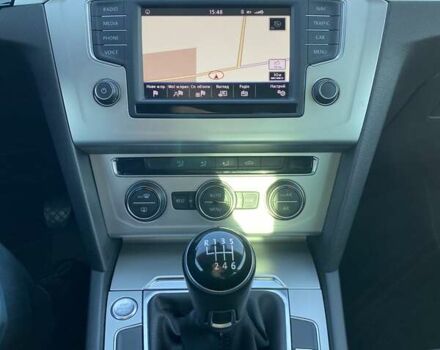 Сірий Фольксваген Пассат, об'ємом двигуна 1.6 л та пробігом 257 тис. км за 13300 $, фото 26 на Automoto.ua