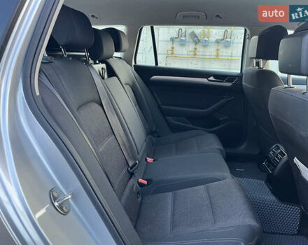 Серый Фольксваген Пассат, объемом двигателя 1.6 л и пробегом 262 тыс. км за 11800 $, фото 34 на Automoto.ua