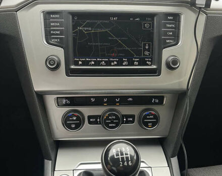 Сірий Фольксваген Пассат, об'ємом двигуна 1.97 л та пробігом 247 тис. км за 12900 $, фото 7 на Automoto.ua