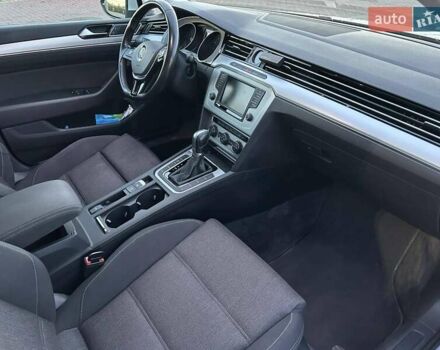 Серый Фольксваген Пассат, объемом двигателя 1.97 л и пробегом 273 тыс. км за 14200 $, фото 8 на Automoto.ua