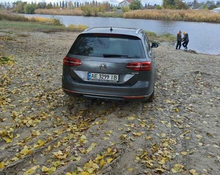 Серый Фольксваген Пассат, объемом двигателя 1.6 л и пробегом 190 тыс. км за 13900 $, фото 3 на Automoto.ua