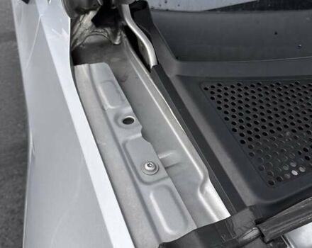 Серый Фольксваген Пассат, объемом двигателя 1.97 л и пробегом 306 тыс. км за 15000 $, фото 46 на Automoto.ua