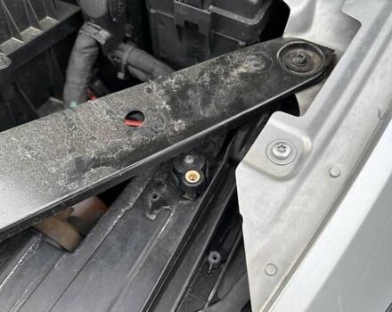 Серый Фольксваген Пассат, объемом двигателя 1.97 л и пробегом 306 тыс. км за 15000 $, фото 51 на Automoto.ua