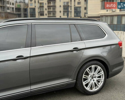 Сірий Фольксваген Пассат, об'ємом двигуна 1.97 л та пробігом 312 тис. км за 13000 $, фото 7 на Automoto.ua